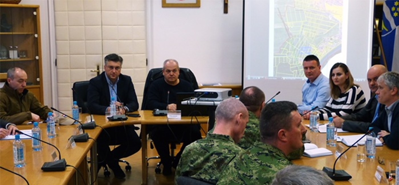 Plenković u Slavonskom Brodu: Završetak spajanja vodovodne mreže Slavonski Brod s vodocrpilištem Sikirevci za 15 dana